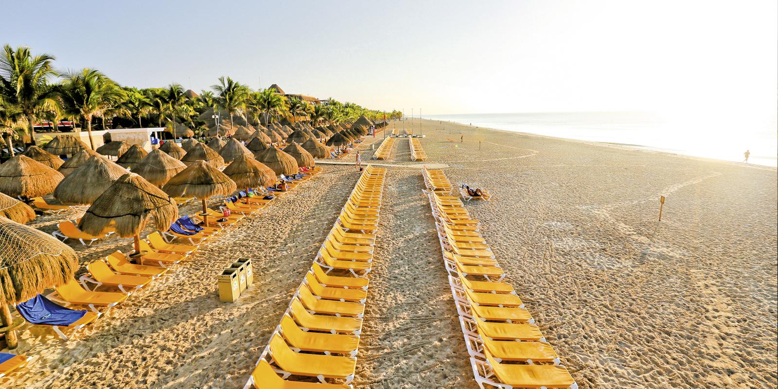 Picture of a beach in Mexico in November